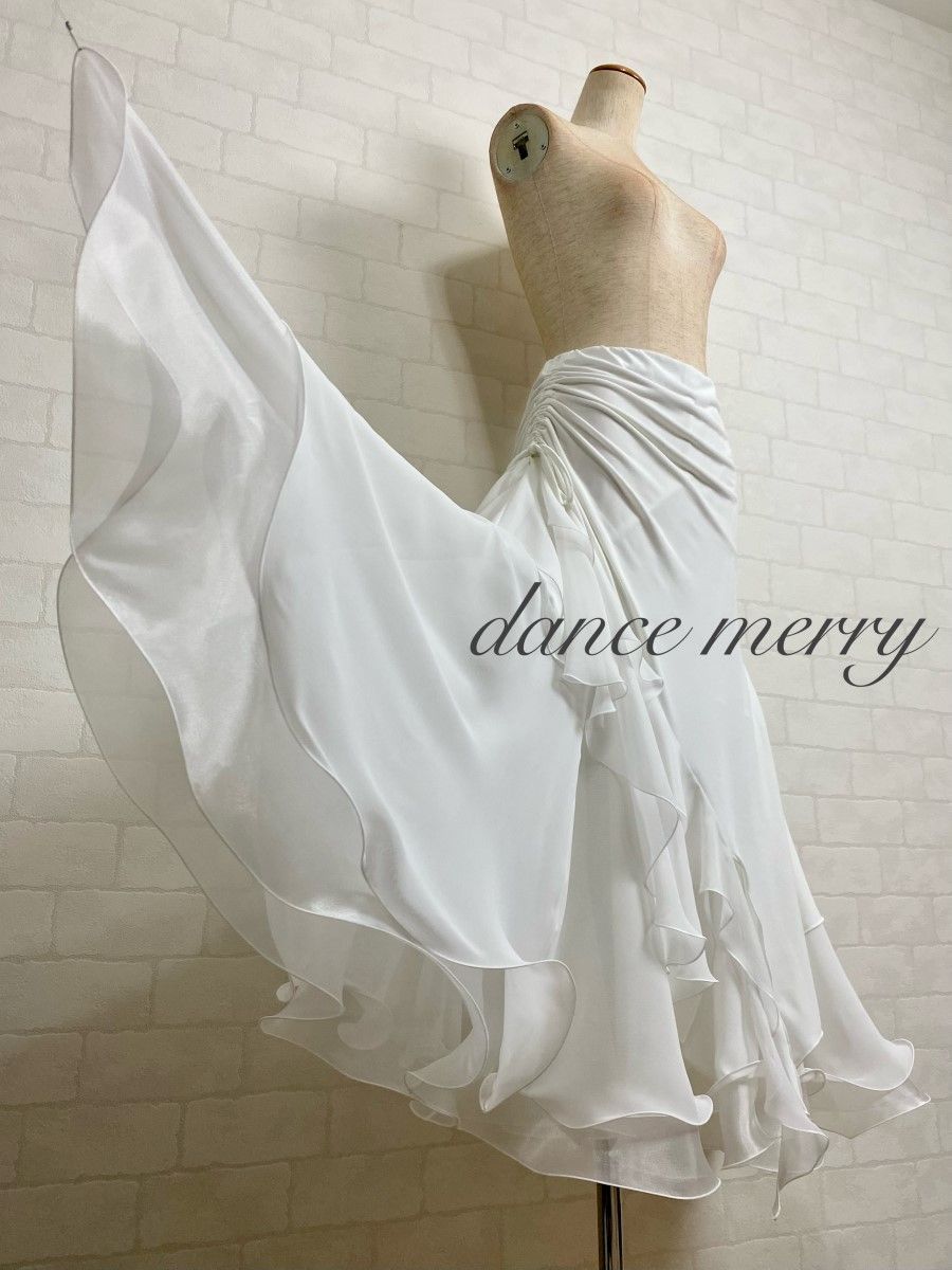 新品　豪華　社交ダンス　白　黒　スカート　パーティ　タンゴ　ワルツ　4764 新品 豪華 社交ダンス 白 黒 スカート パーティ タンゴ ワルツ 4764