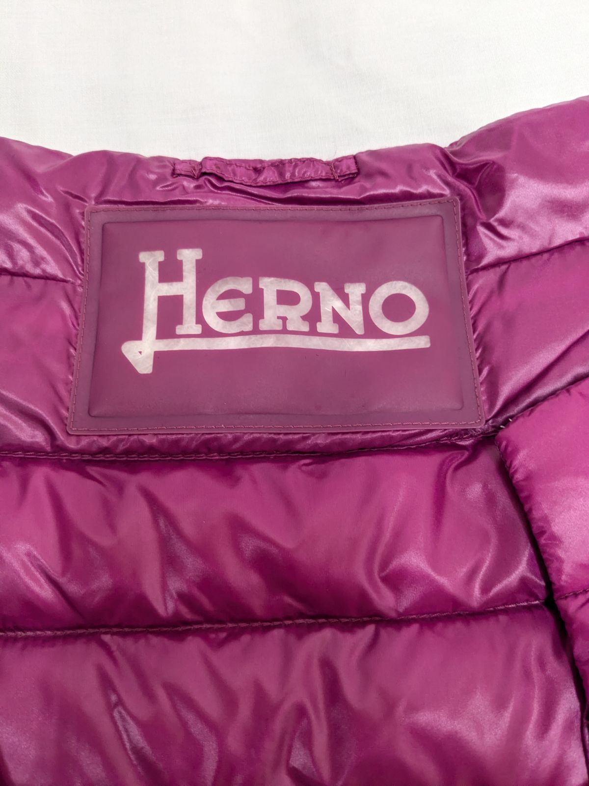 HERNO ヘルノ 半袖ダウンジャケット マゼンタピンク 42 - メルカリ