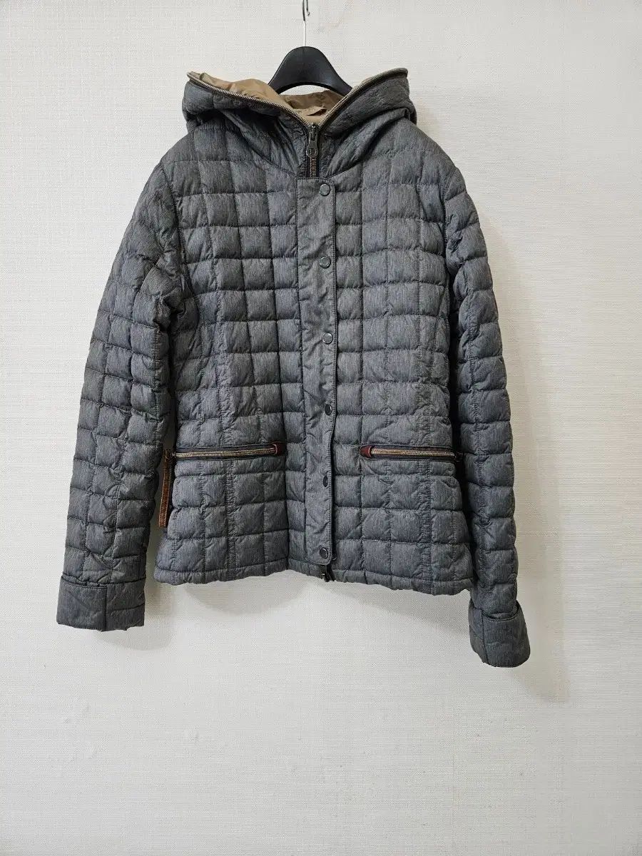 グースダウン ダウンジャケット