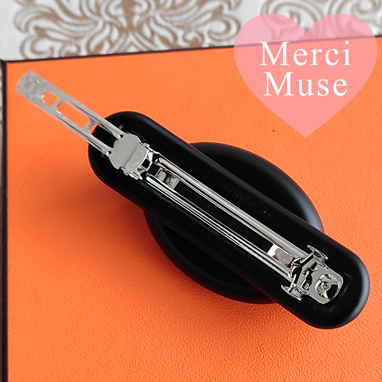 ❤未使用品❤トリマイヨンPMバレッタ ノワール SV金具 エルメス 髪飾り ❤未使用品❤トリマイヨンPMバレッタ ノワール SV金具 エルメス 髪飾り