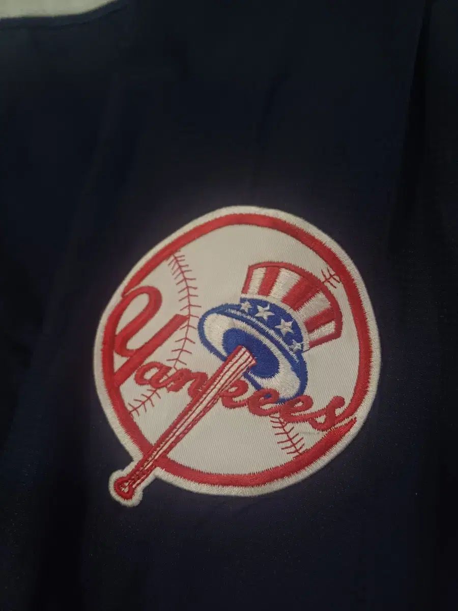 MLB マジェスティック YORK YANKEES ジャケット M