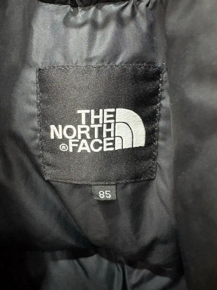  THE NORTH FACE ザノースフェイス ヌプシ ダウン グレー ブラック サイズ 85 ダウンジャケット ジャケット アウター