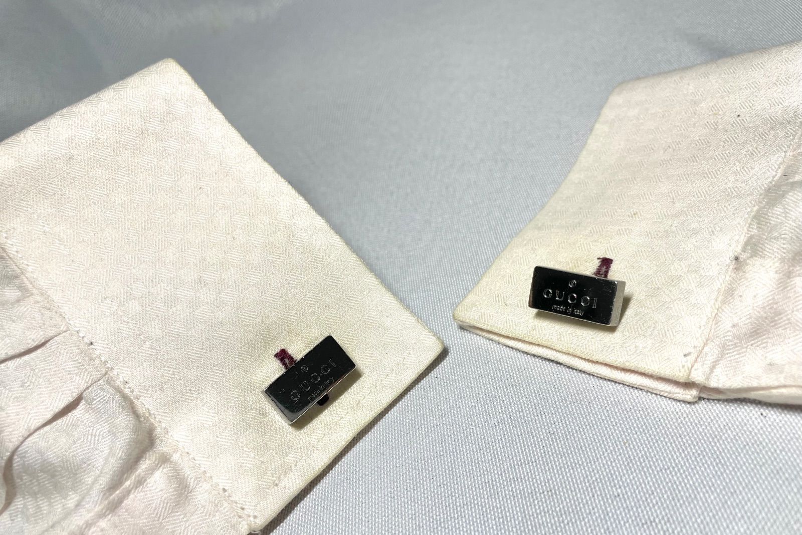 希少 GUCCI グッチ ブランドロゴ文字 クロームスターリングシルバー