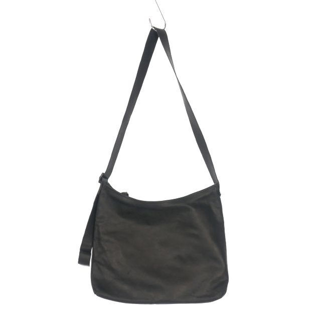 イサムカタヤマバックラッシュ ISAMU GUIDIカーフ レザー ショルダーバッグ 鞄 ブラック 黒 143-08