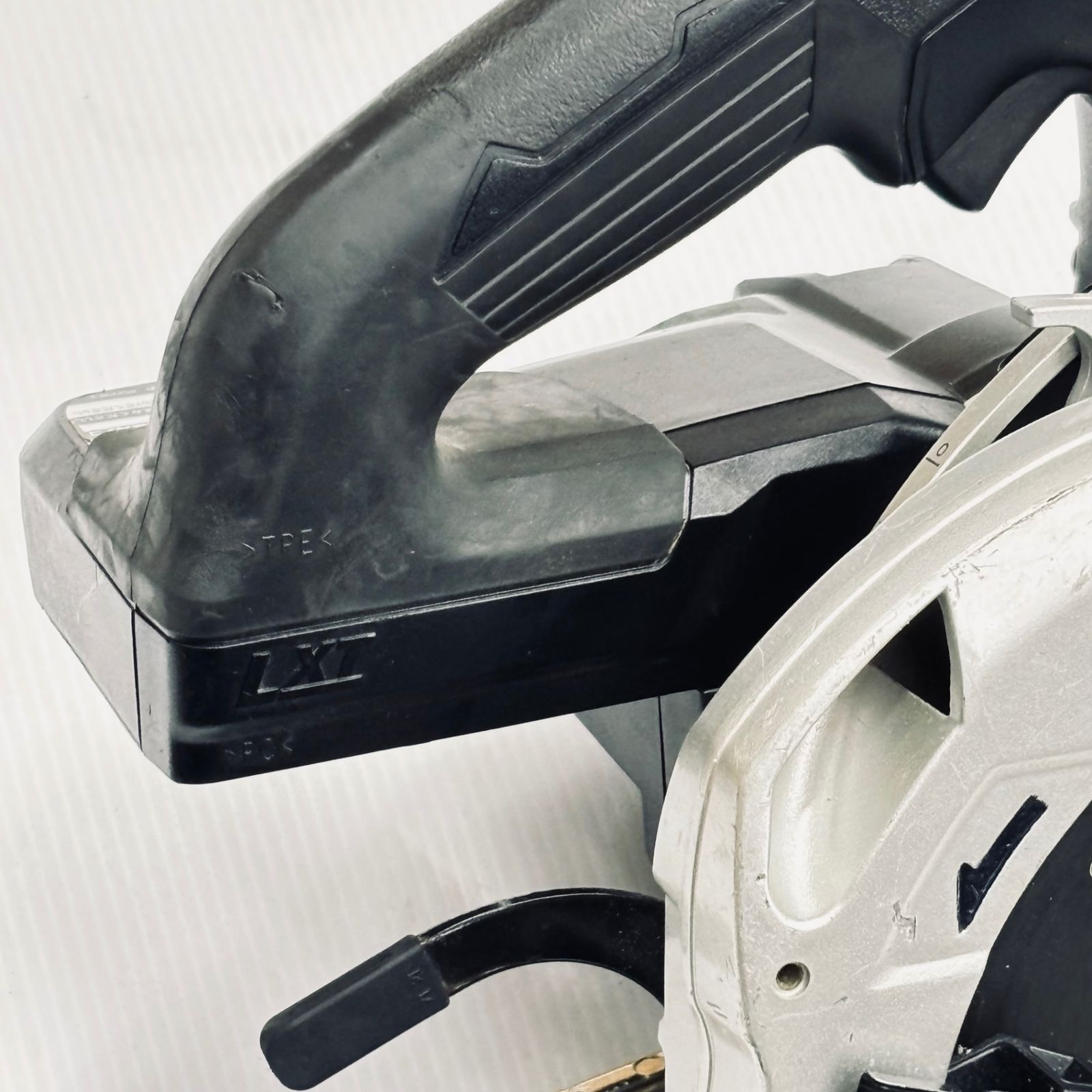 動作良好 マキタ makita 18 V 165 mm コードレス丸のこ 本体のみ