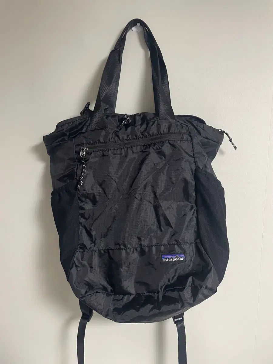 パタゴニア ウルトラライト ブラックホール トートパック 27