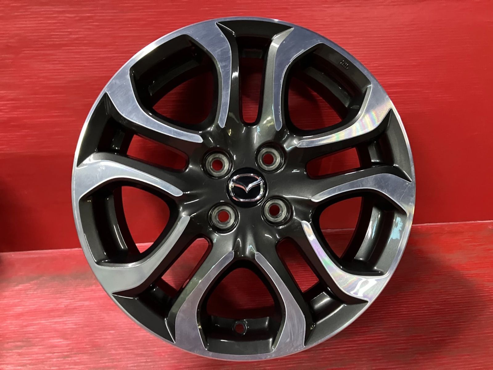 ホイール 16 x 5 40 100 4 H マツダ DJ系 デミオ 4本SET