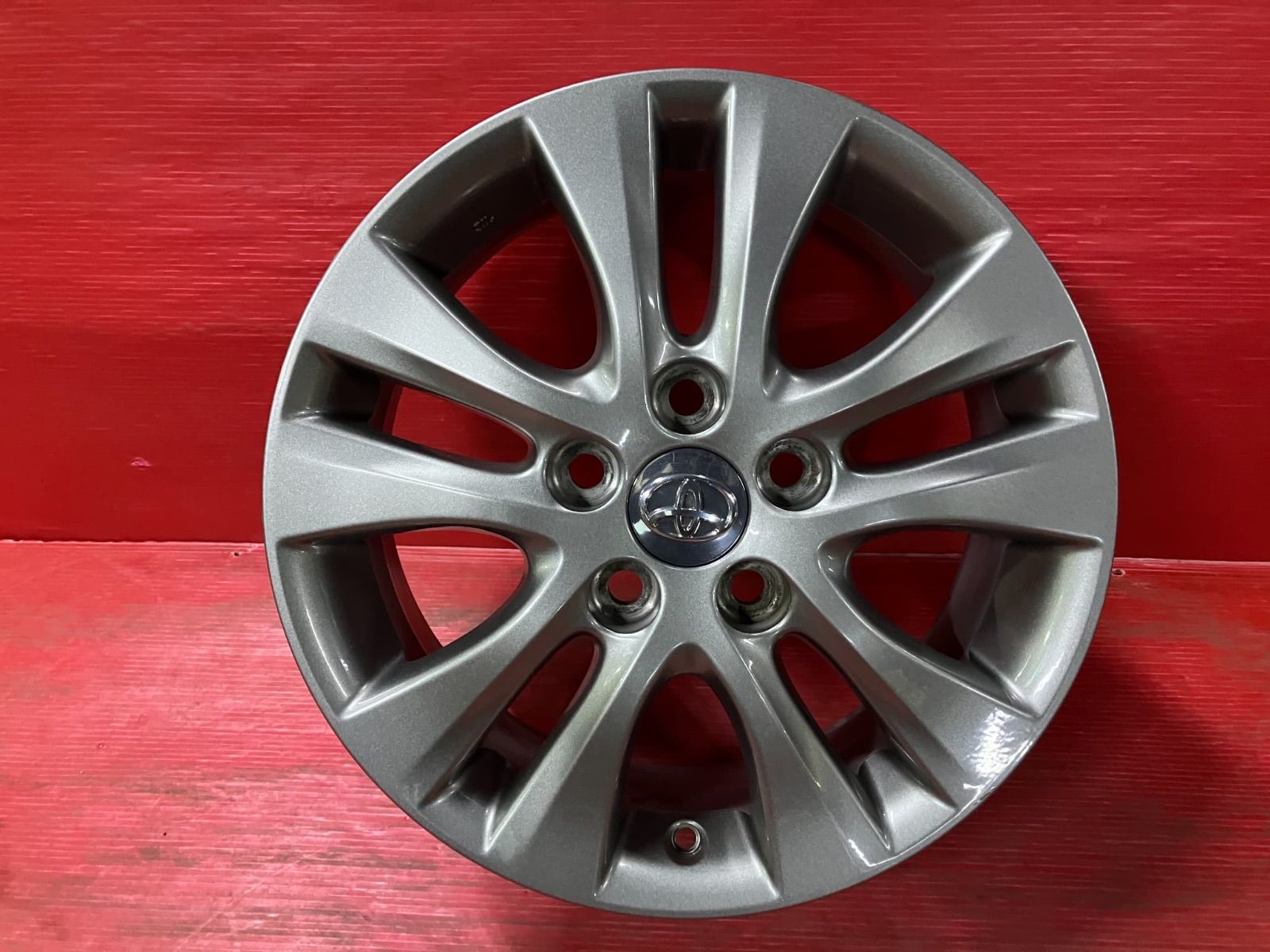 トヨタ 70系ヴォクシー