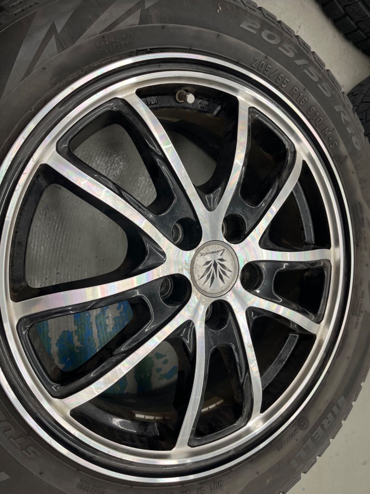 スバル　インプレッサスポーツ‼️スタッドレスタイヤ スバル インプレッサ スポーツのスタッドレスタイヤ｜タイヤサイズ一覧