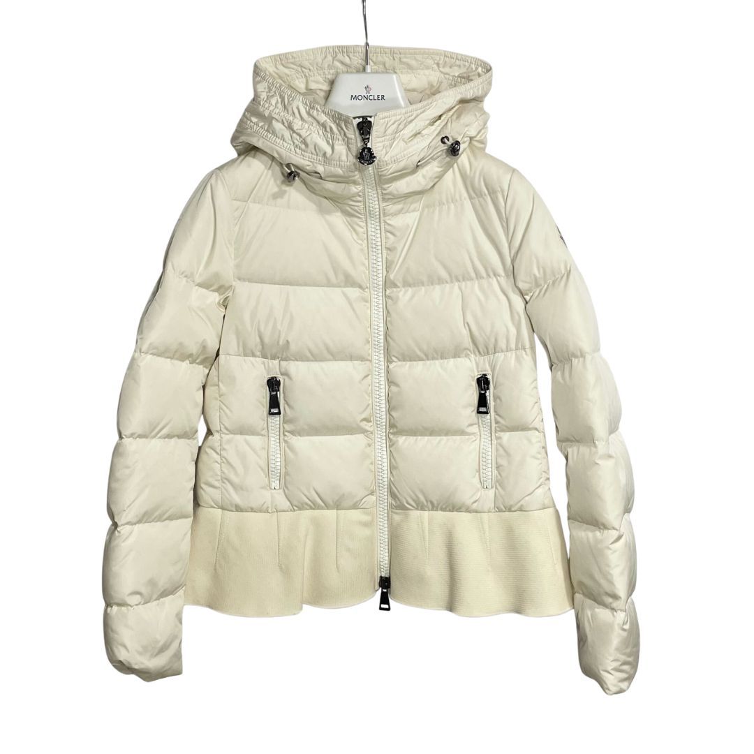 MONCLER / NESEA ダウンジャケット アイボリー 0 レディース MONCLER/XS (00) /ホワイト /レディースダウンジャケット / NESEA