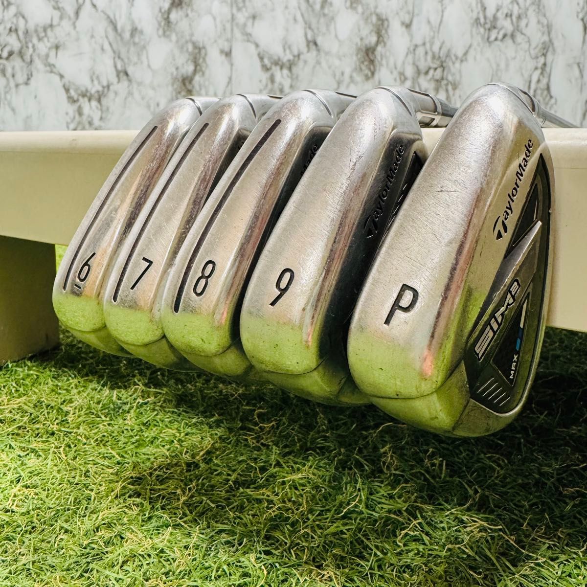 【良品】初心者推奨 テーラーメイド シム2マックス メンズアイアンセット 5本R 良品】初心者推奨 テーラーメイド シム2マックス メンズアイアンセット