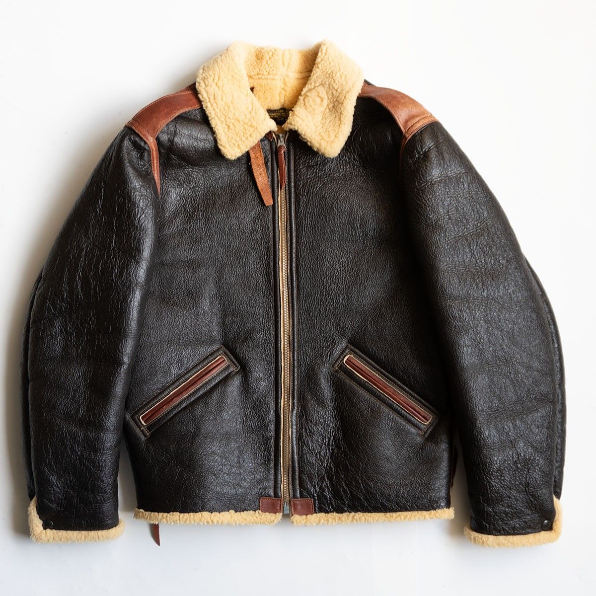 実名復刻/ROUGH WEAR】BUZZ RICKSON'S 【B-6 ムートン フライト