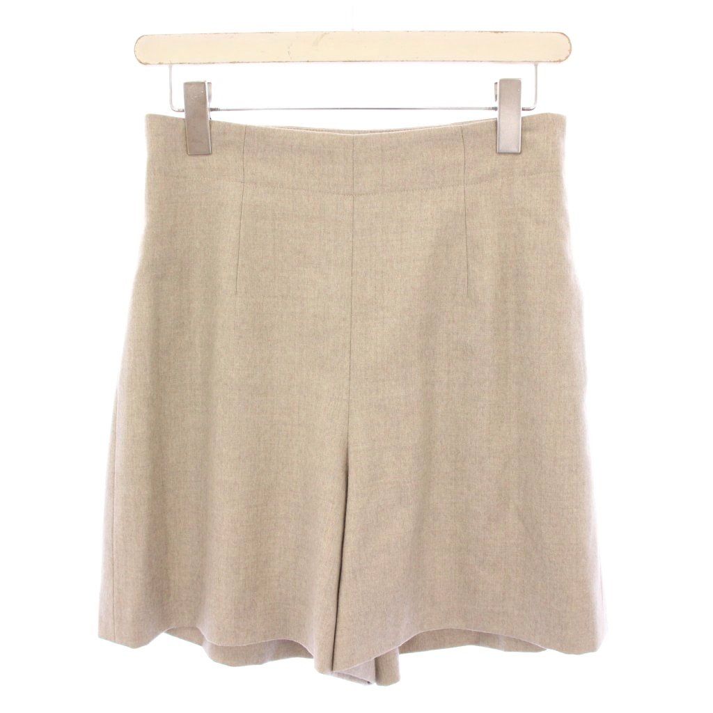 美品　Foxey フォクシー　ショートパンツ　フランネルショート　40 フォクシー FOXEY Frannel Short フランネルショートパンツ ワンカラー