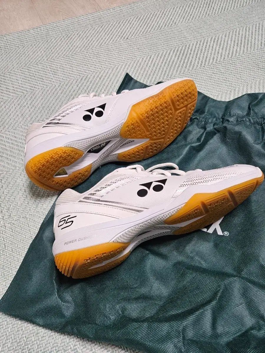 YONEX ヨネックス パワークッション 65 Z