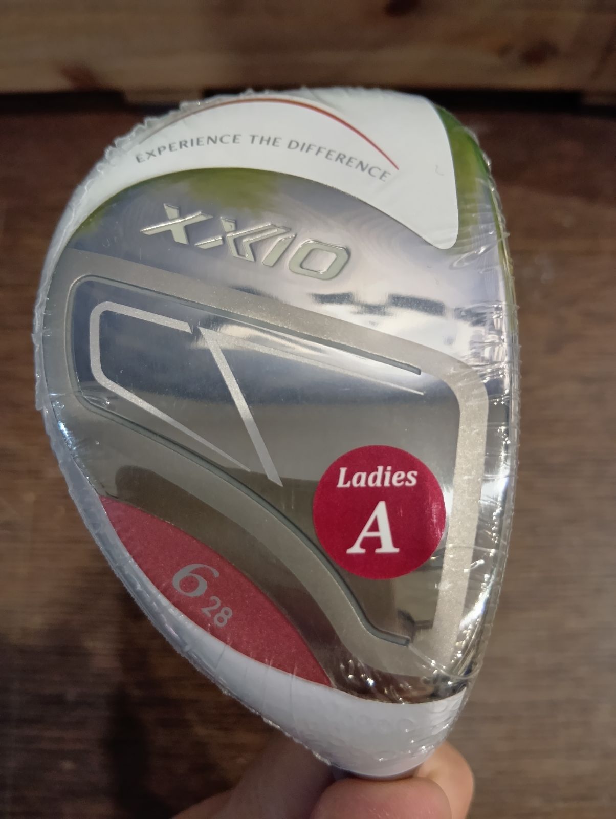 Ut XXIO 14 ＃6 A ゼクシオ レディース ハイブリッド ホワイト 右用 MP 1400 L カーボンシャフト DUNLOP ゴルフクラブ 2026年モデル 日本