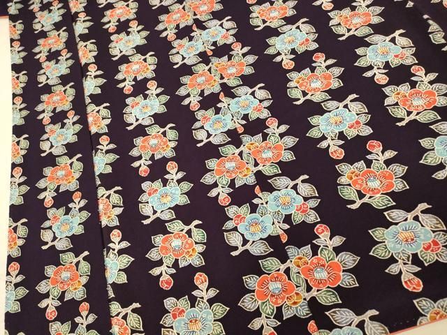 平和屋着物□上質な小紋 型染め 椿 鬼しぼ縮緬 正絹 逸品 AABD6908fw