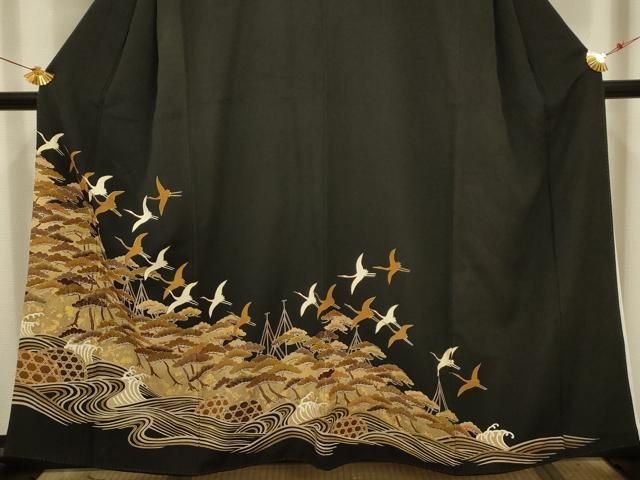 平和屋着物□豪華黒留袖 駒刺繍 飛鶴浜松文 金彩 正絹 逸品 AABD5290sx
