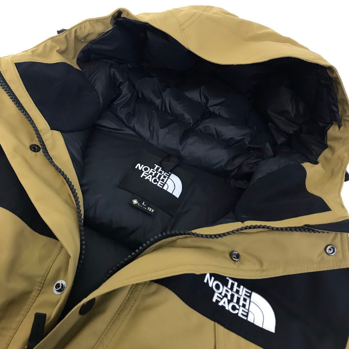 【倉吉店】 中古 THE NORTH FACE | ザ・ノースフェイス ダウンジャケット Mountain Down Jacket マウンテンダウンジャケット ND91930 ベージュ サイズ：L 【92】 倉吉店】 中古 THE NORTH FACE | ザ・ノースフェイス ダウンジャケット