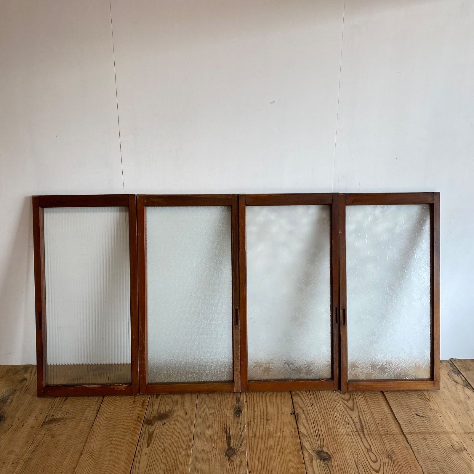 4枚セット アンティーク 木枠 ガラス 建具 モールガラス すりガラス