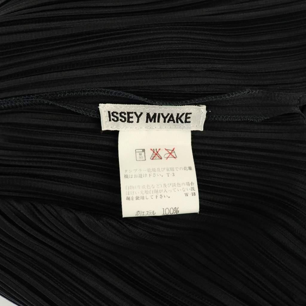  イッセイミヤケ ISSEY MIYAKE プリーツハイネックノースリーブトップス カットソー M ブラック DO OS トップス マタニティ