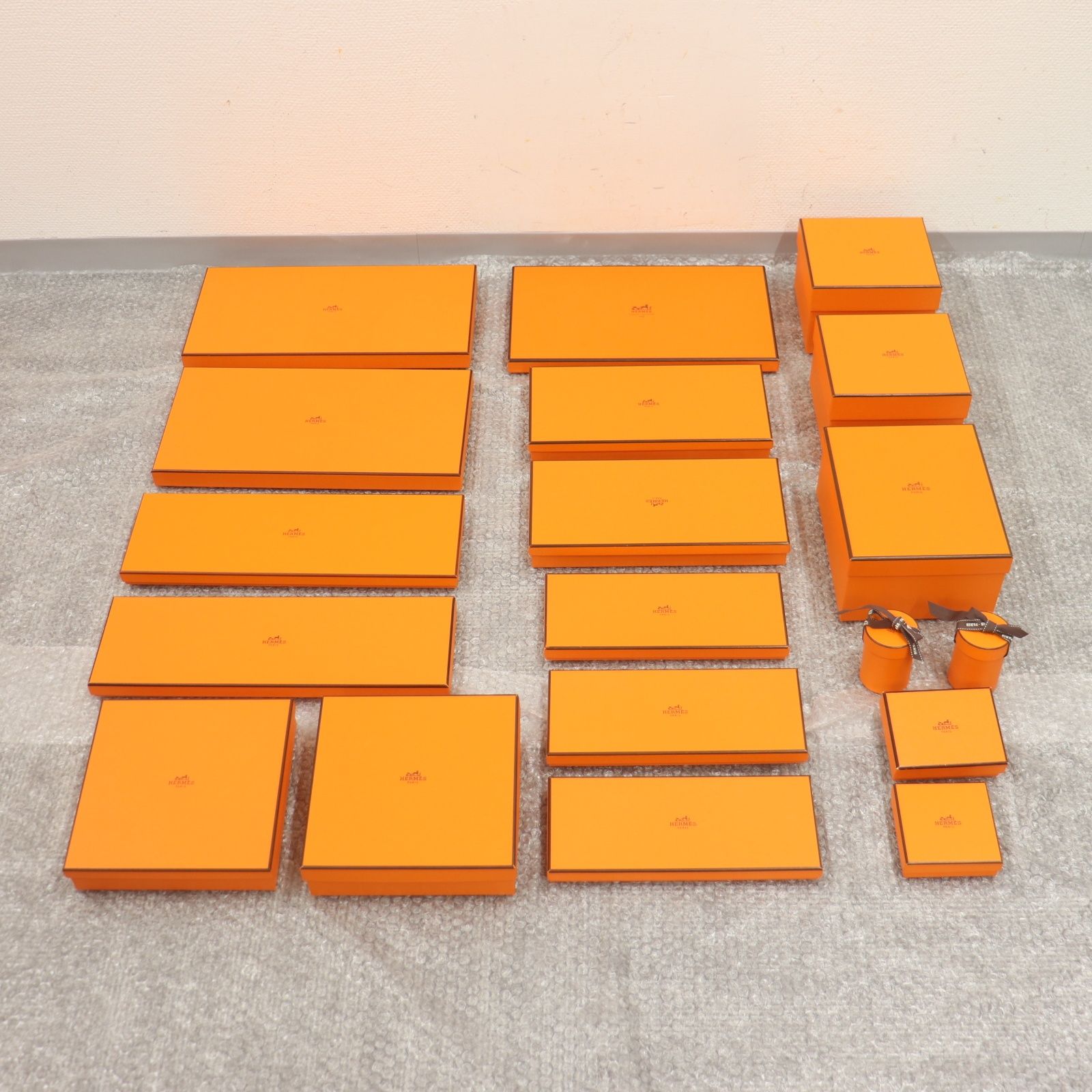 ITAA4VFA7B80 HERMES エルメス BOX ショッパー 紙袋 純正 オレンジ