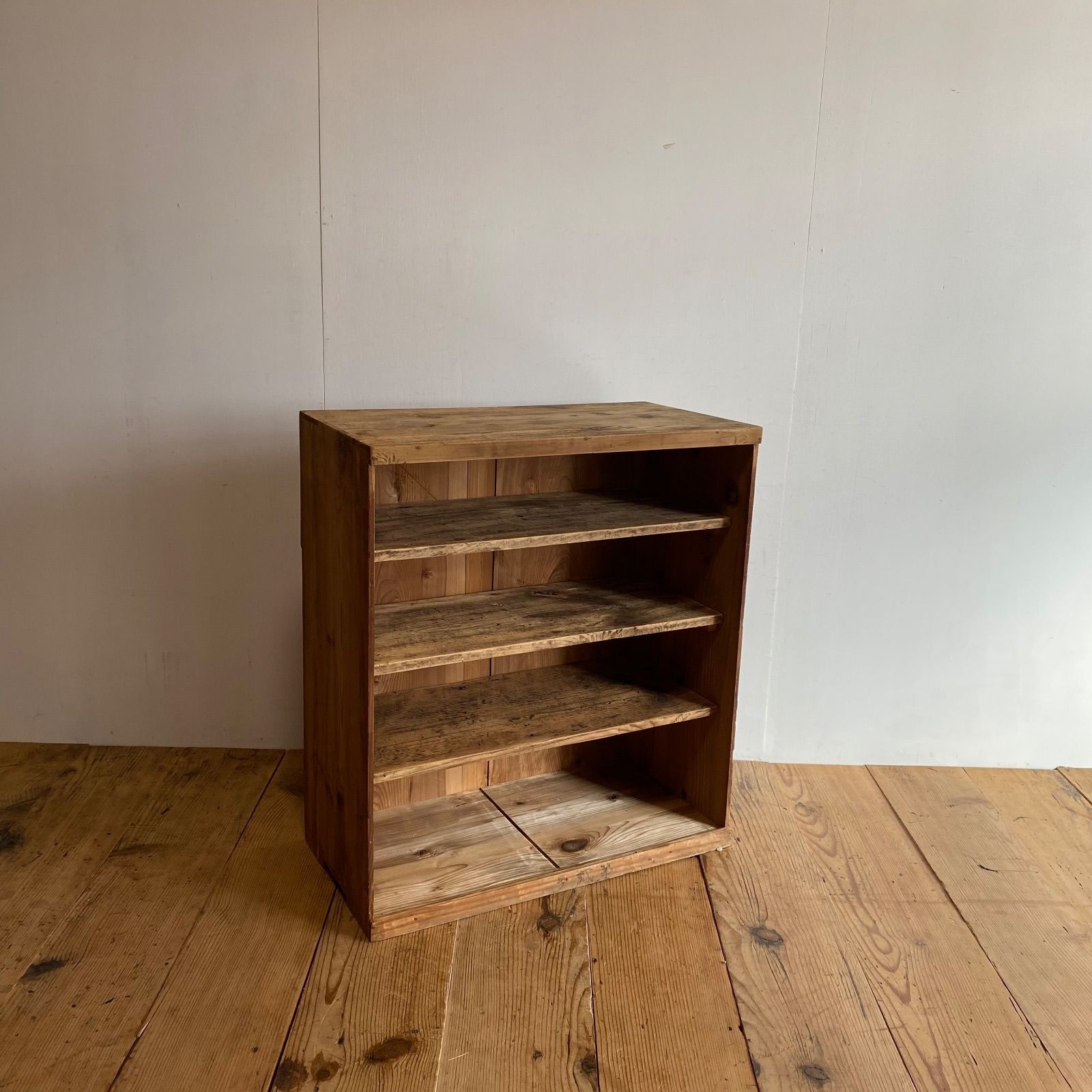 アンティーク 仕切り棚 チェスト 食器棚 書類棚 無垢材 無塗装 y360