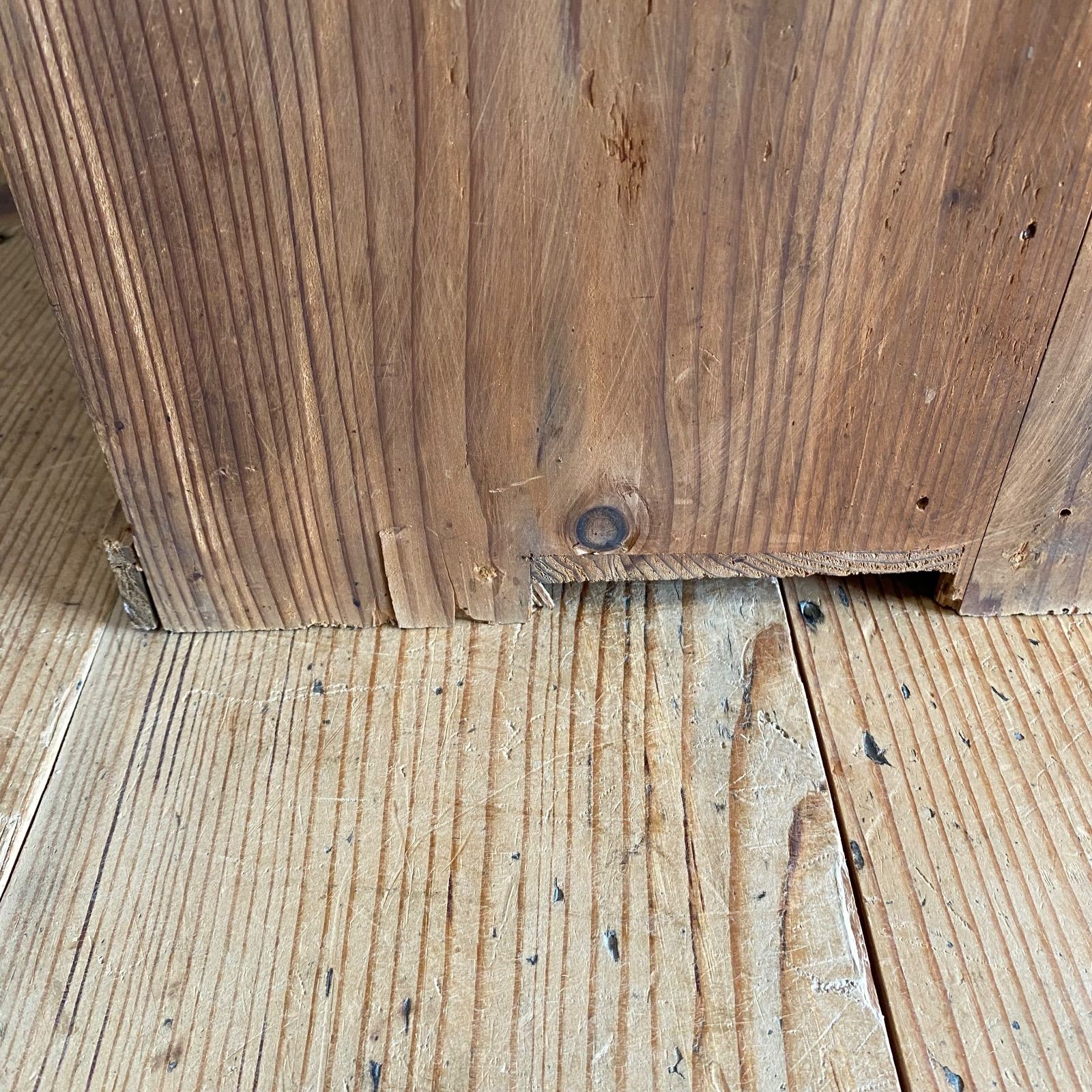 アンティーク 仕切り棚 チェスト 食器棚 書類棚 無垢材 無塗装 y360