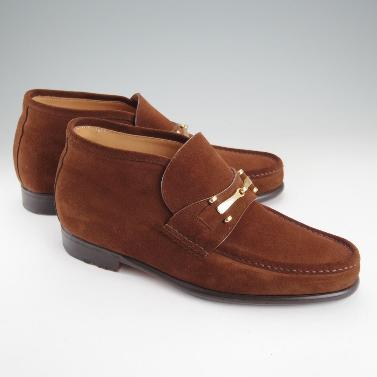 定価10万円以上