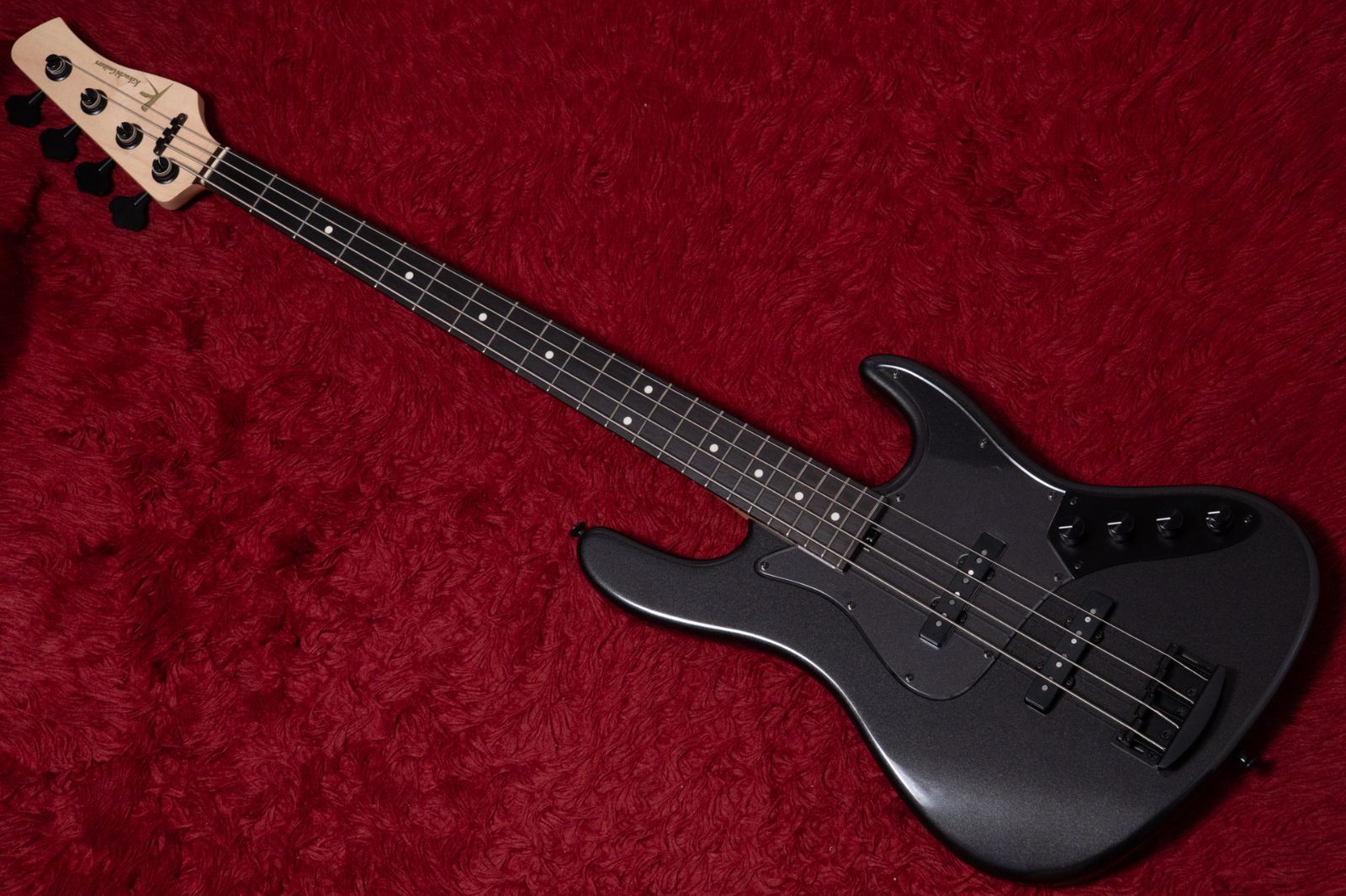 Kikuchi Guitars Custom Bass 4 st Charcoal Frost Metallic 3 415 kg 67 GIB横浜