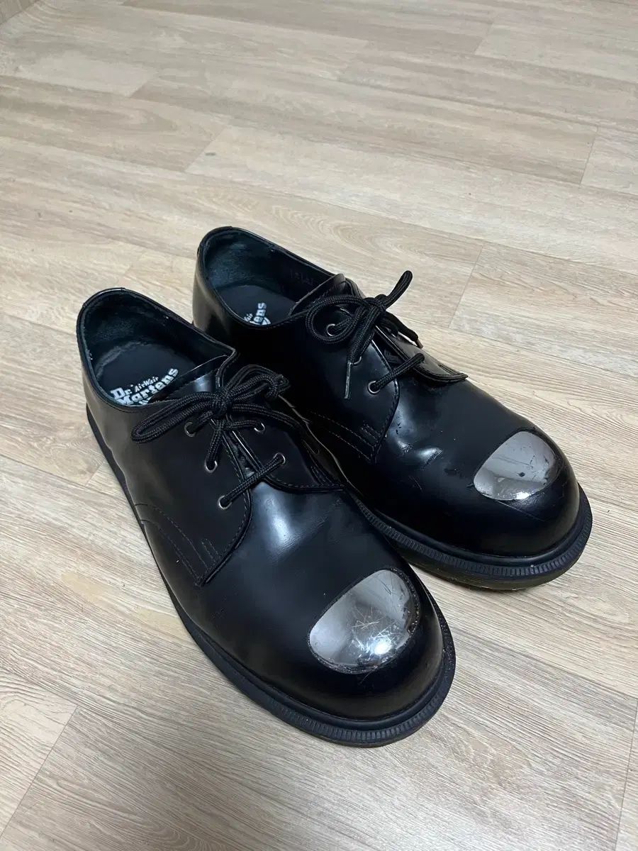 270 DR. MARTENS ドクターマーチン スティールトゥ