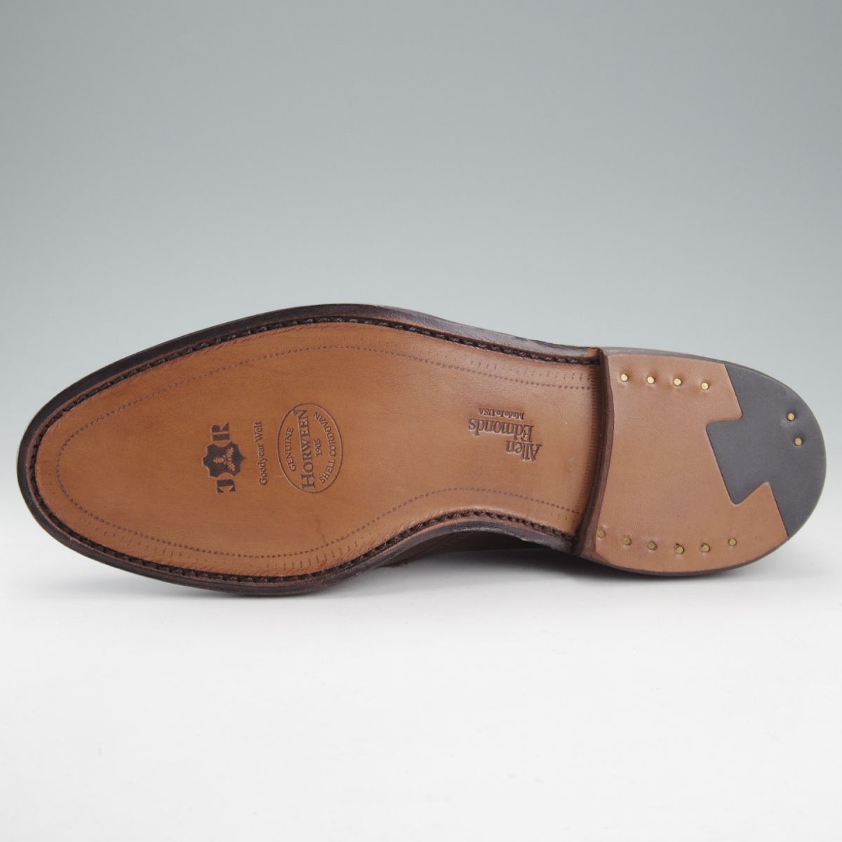 定価24万円程度 コードバン