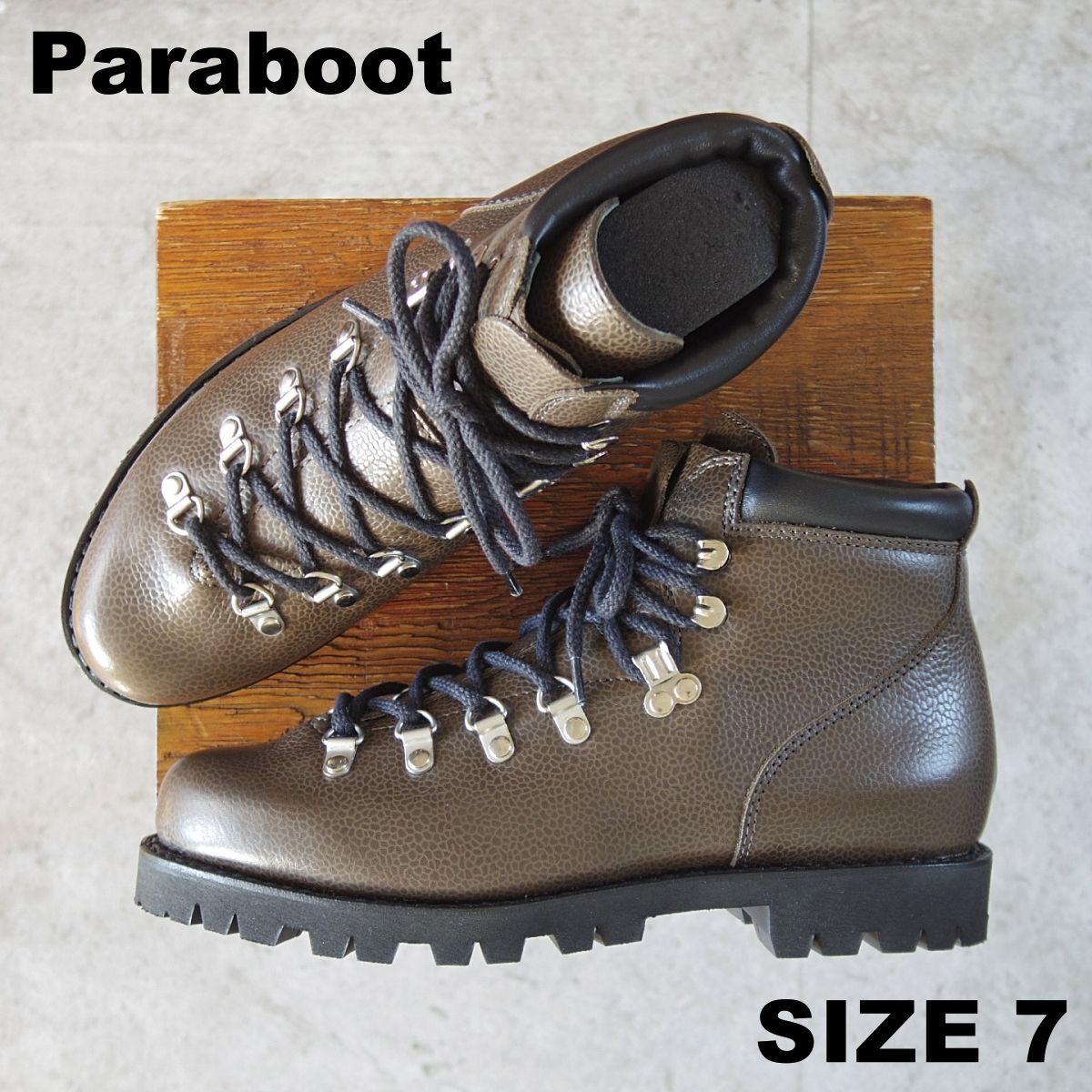 パラブーツ SIZE 7 モデル定価 104 500- グッドイヤー製法のAVORIAZ アヴォリアーズ マウンテンブーツ TAUPE Paraboot o 211