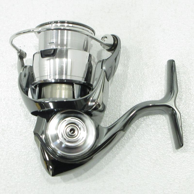 三重本店】 中古 Daiwa | ダイワ リール 22 EXIST イグジスト LT2000S