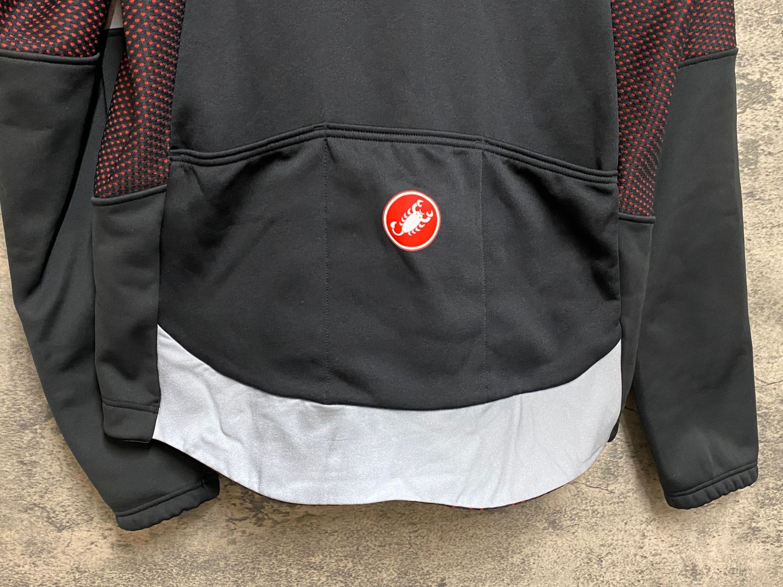 JS027 カステリ CASTELLI ソフトシェル 長袖 サイクルジャケット 黒