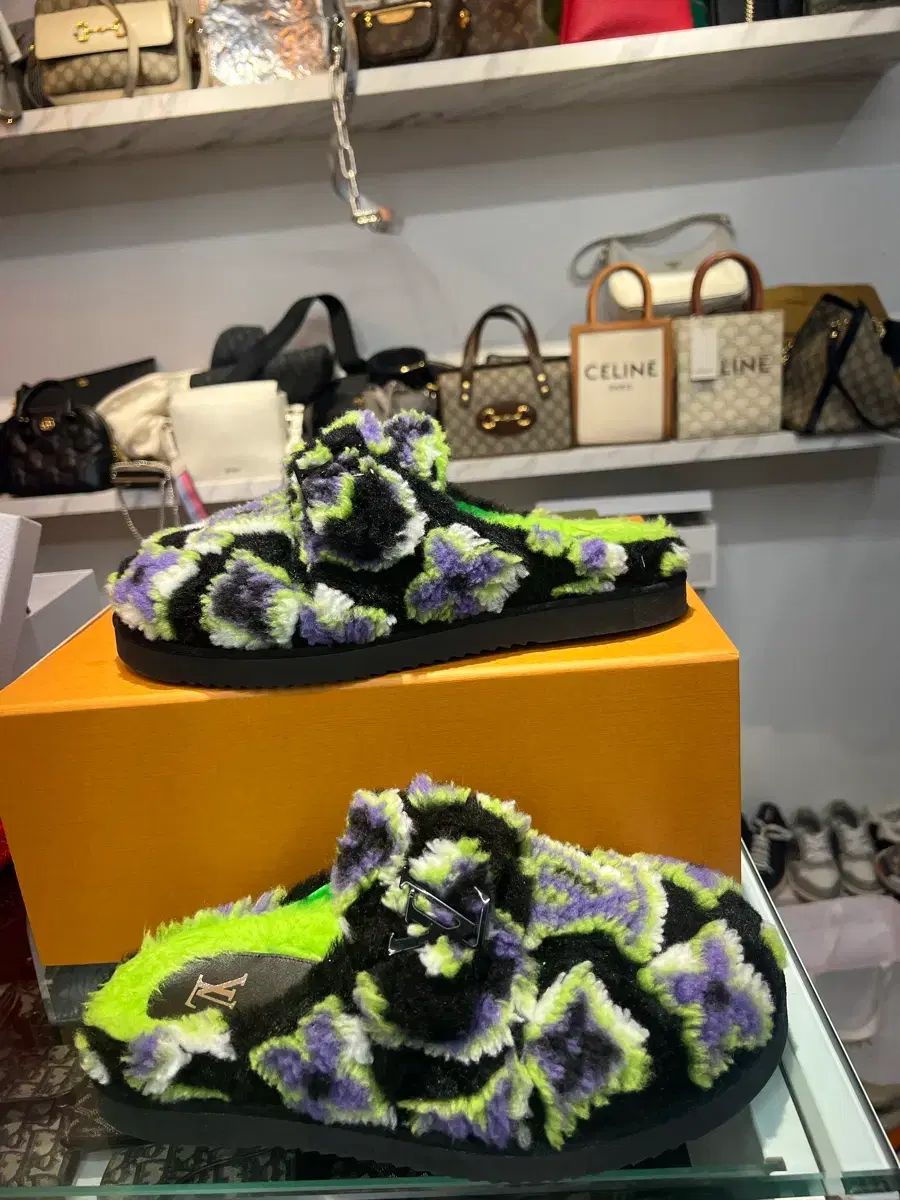 6 ルイヴィトン イージーミュール モノグラム ブティック サンダル シアリング