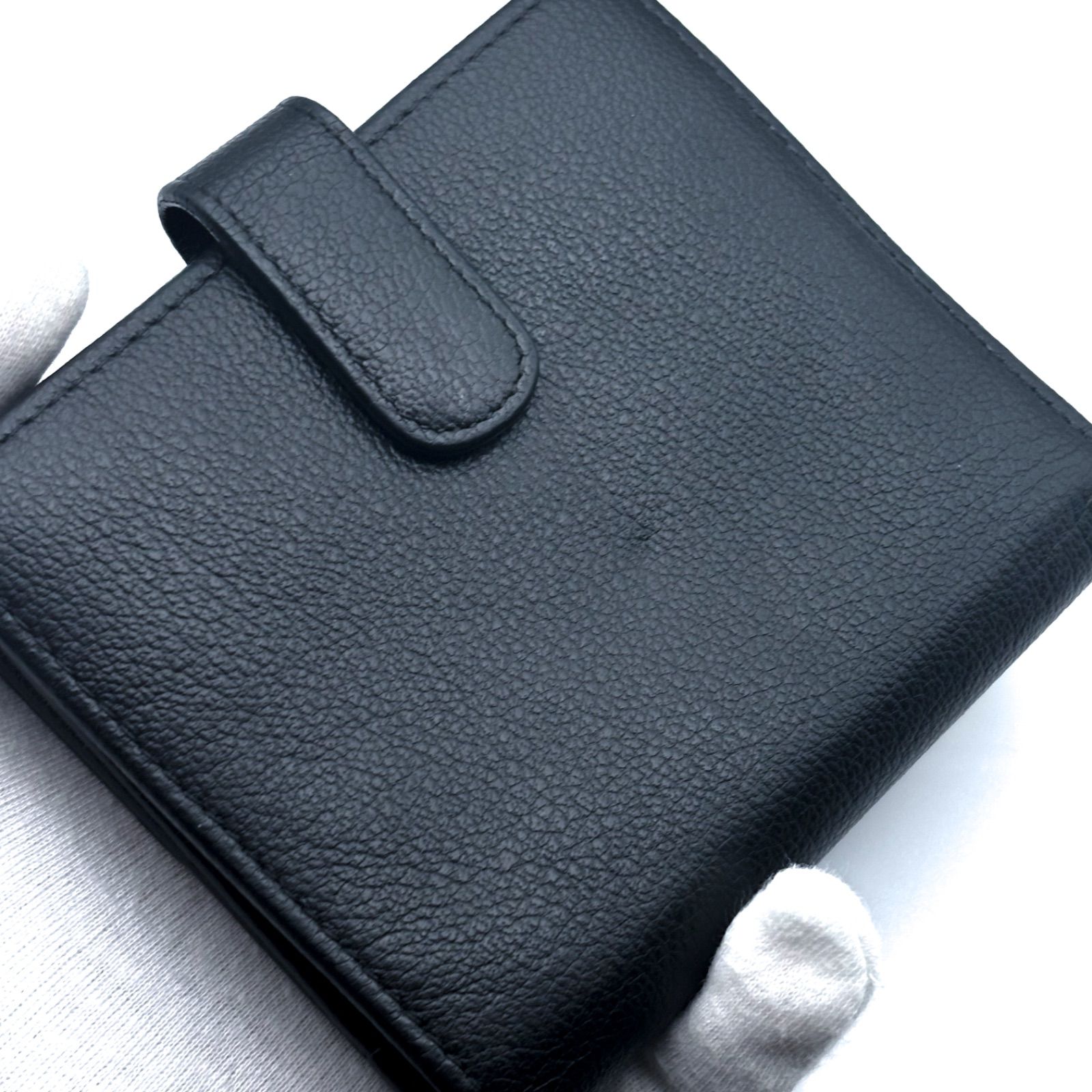 美品✨】シャネル 財布 バタフライカメリア Wホック 二つ折 - メルカリ