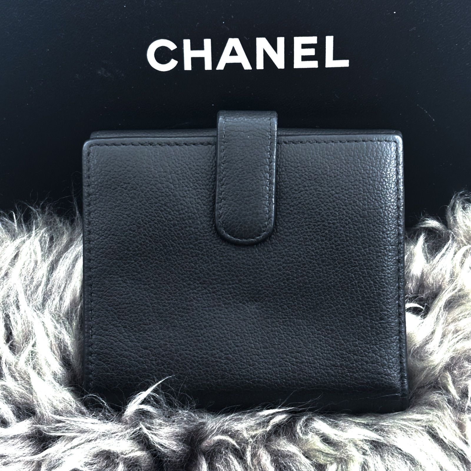 美品✨】シャネル 財布 バタフライカメリア Wホック 二つ折 - メルカリ