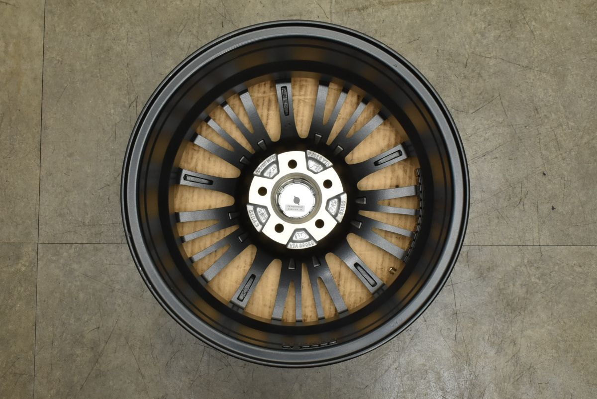 プリウス カローラスポーツ