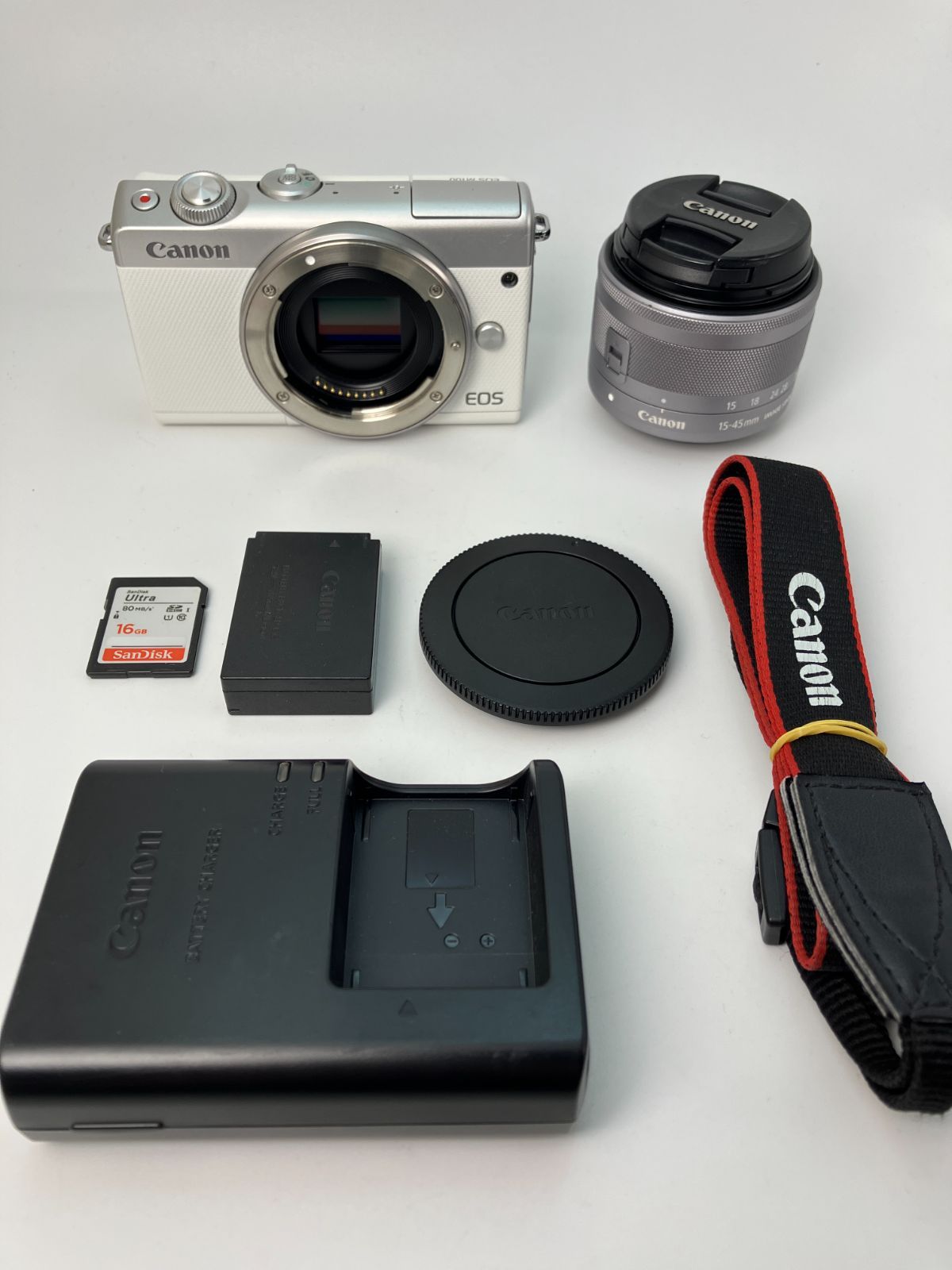 返品保証・動作確認済】Canon EOS M100 + EF-M 15-45mm IS STM レンズ