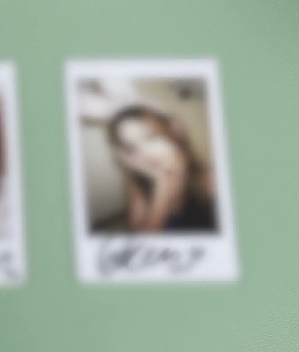 Rocket Punch ヨンヒ(YEONHEE) サイン入りポラロイド (サイン入り