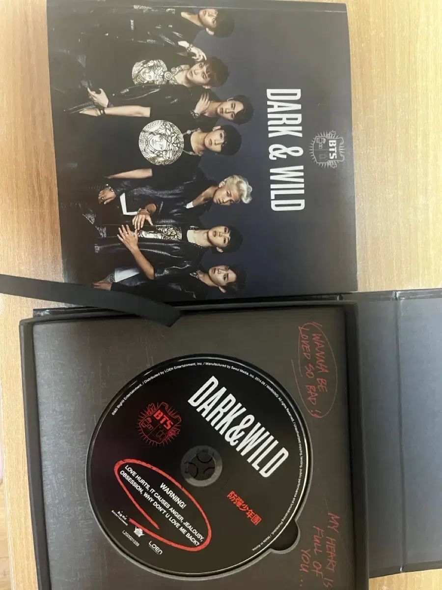 BTS DARK＆WILD サイン盤 【公式通販】