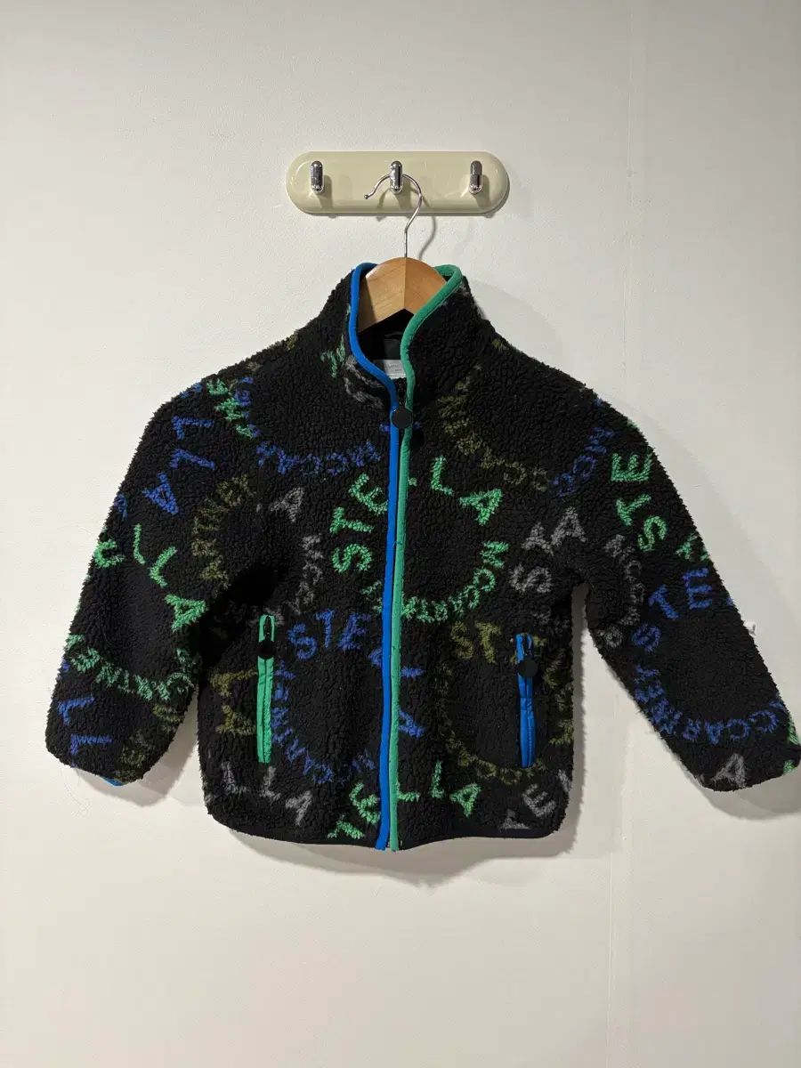 ステラ マッカートニー キッズ フリース 6歳