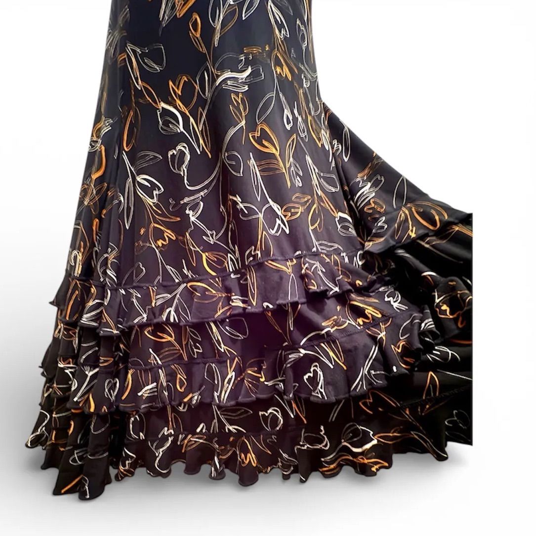 フラメンコ ストレッチファルダ 3段黒ボタニカル Mサイズ - メルカリ