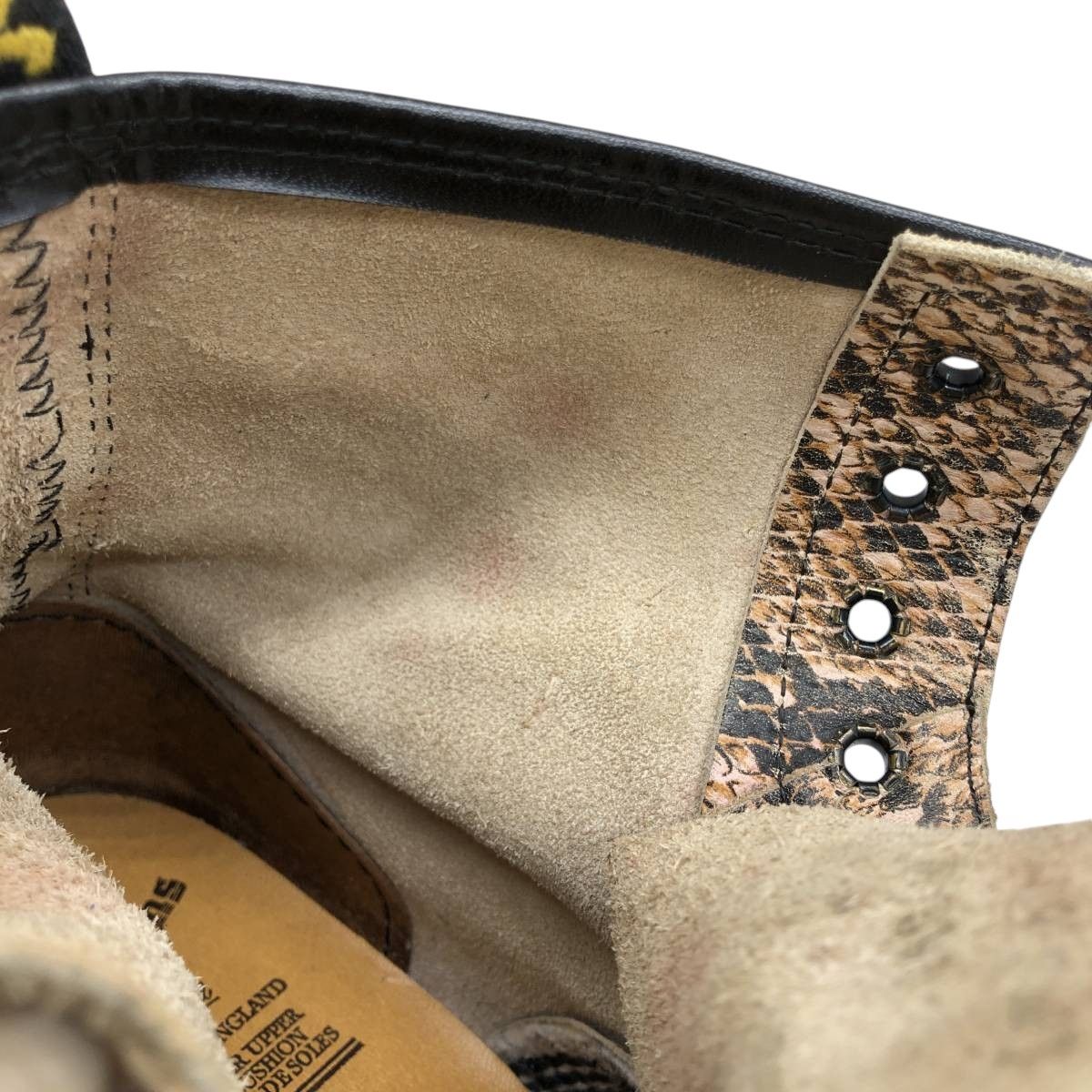  古着 ドクターマーチン Dr.Martens 蛇柄 パイソン柄 8ホールブーツ 英国製 7 メンズ26.0 cm相当 saa 014423 ブーツ 靴