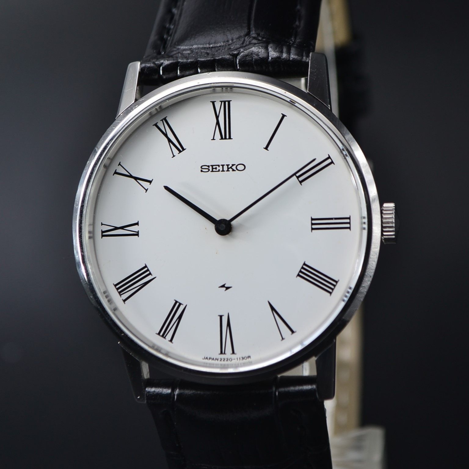 664 OH済 SEIKO シャリオ 2220 ホワイト ローマン - メルカリ