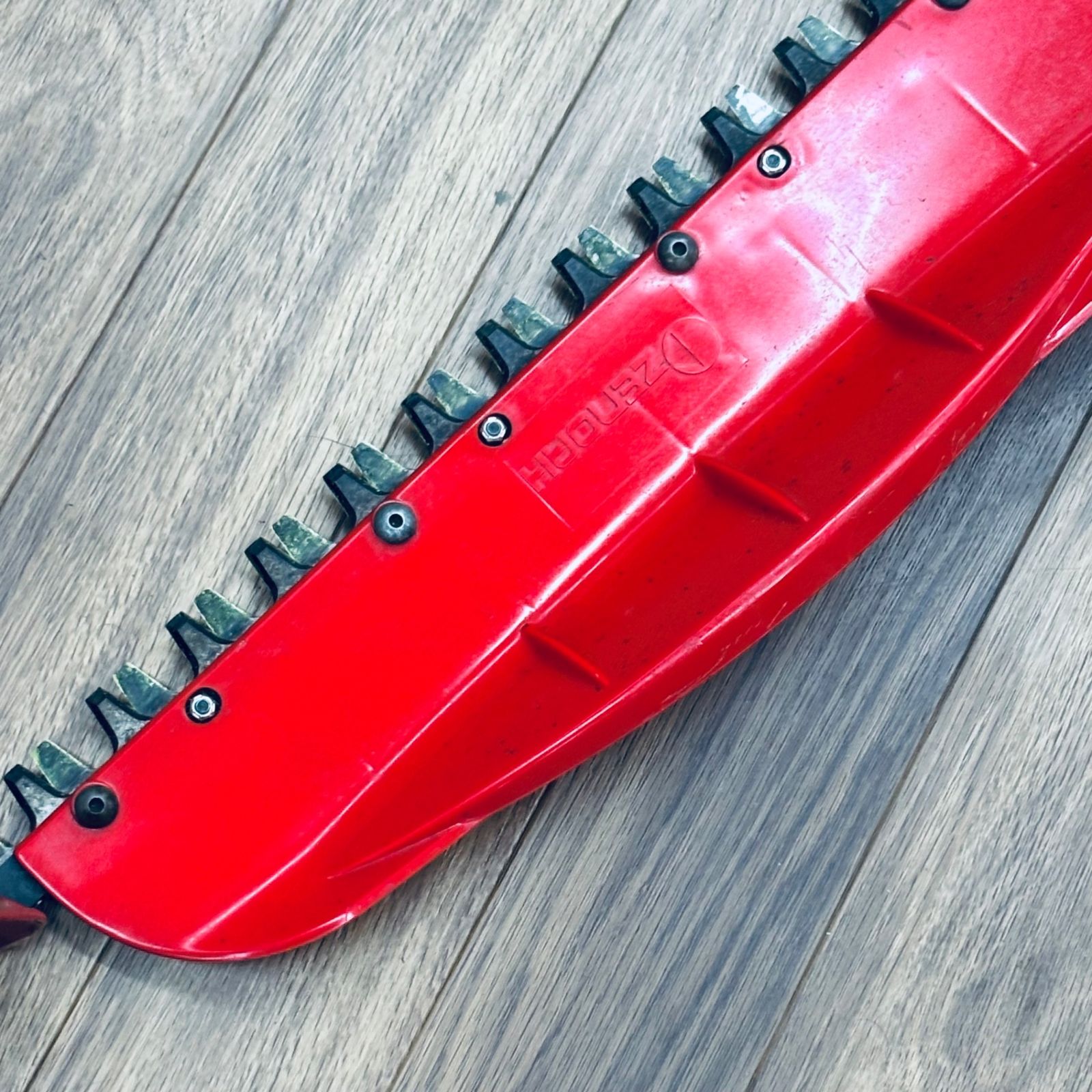 ゼノア エンジンヘッジトリマ