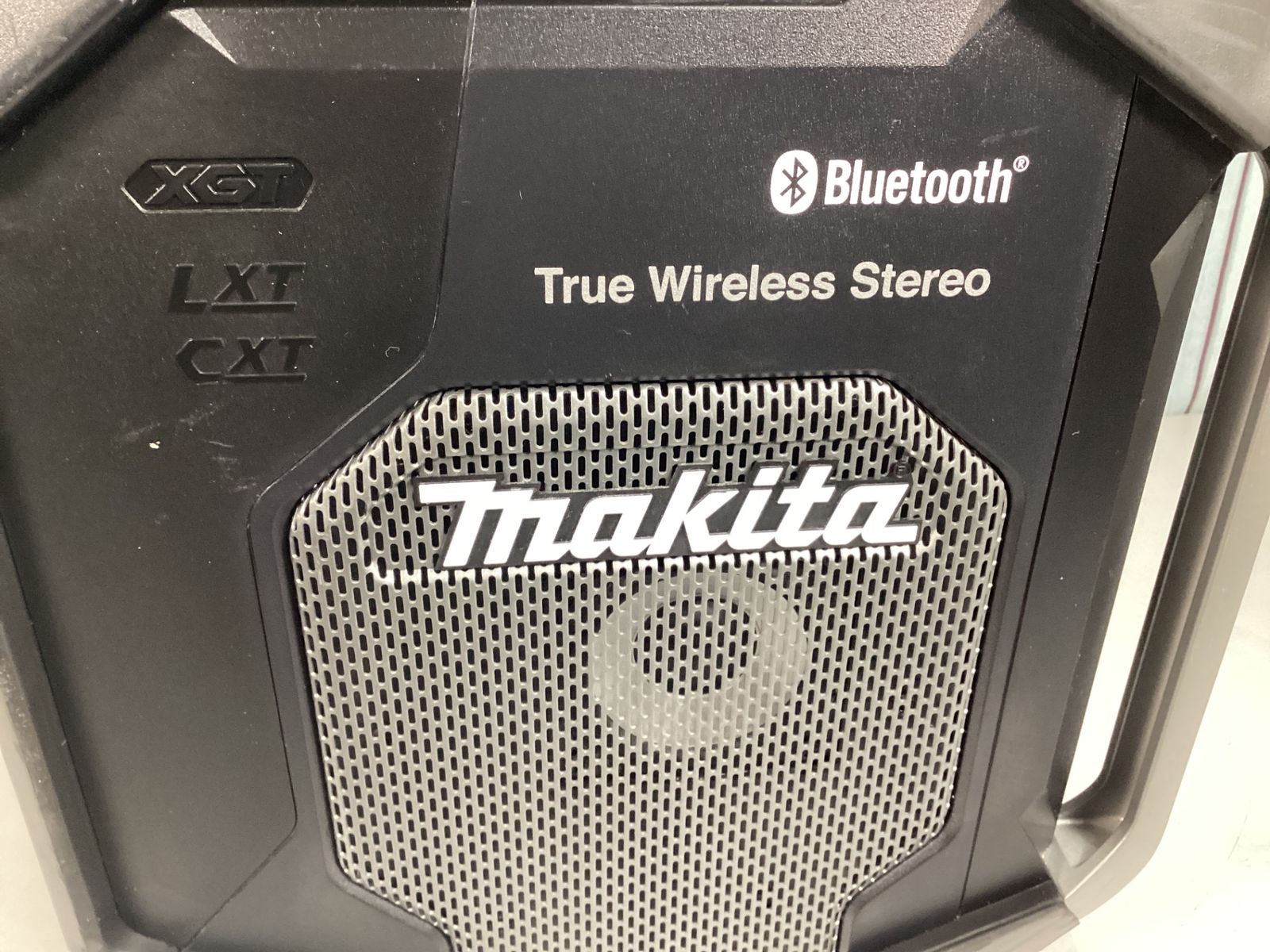 makita コードレスラジオ