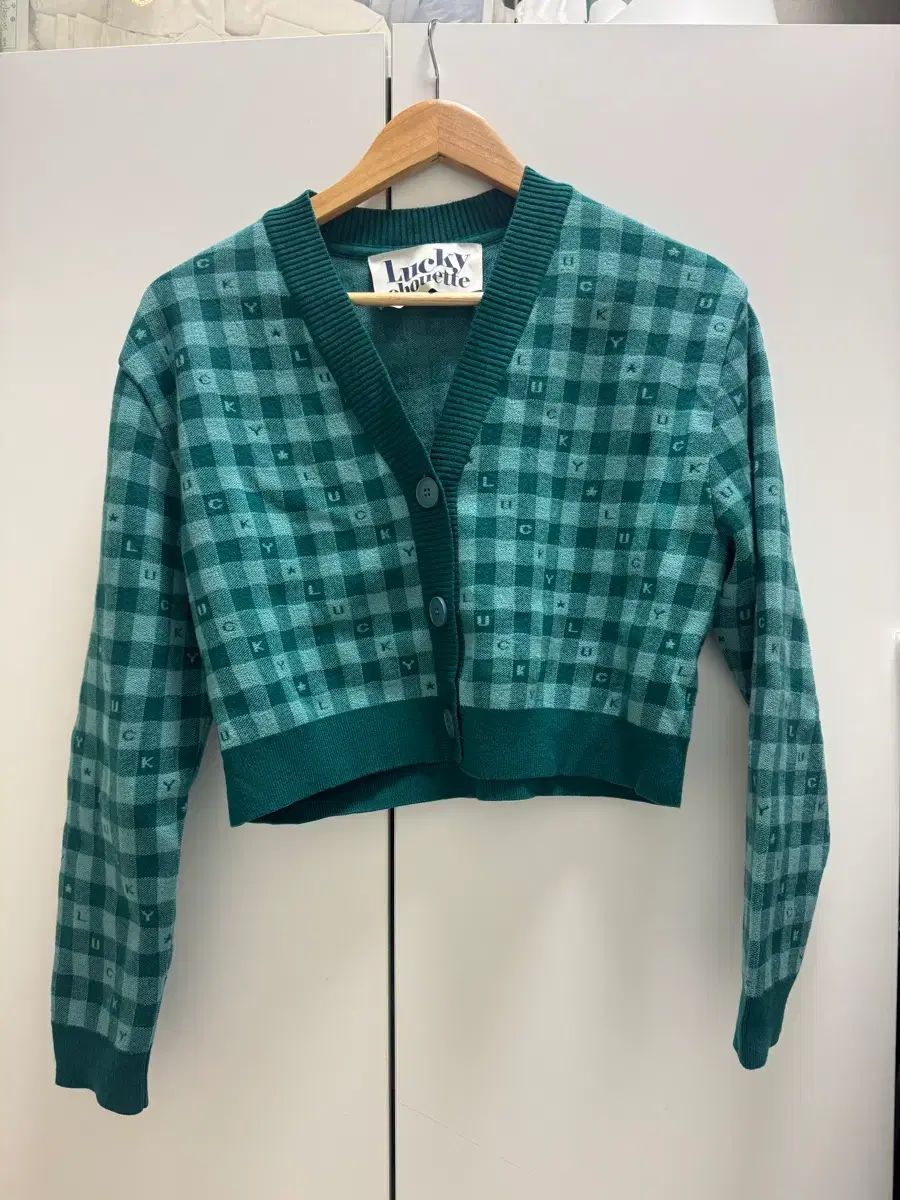 ラッキーシュエトゥ クロップド カーディガン