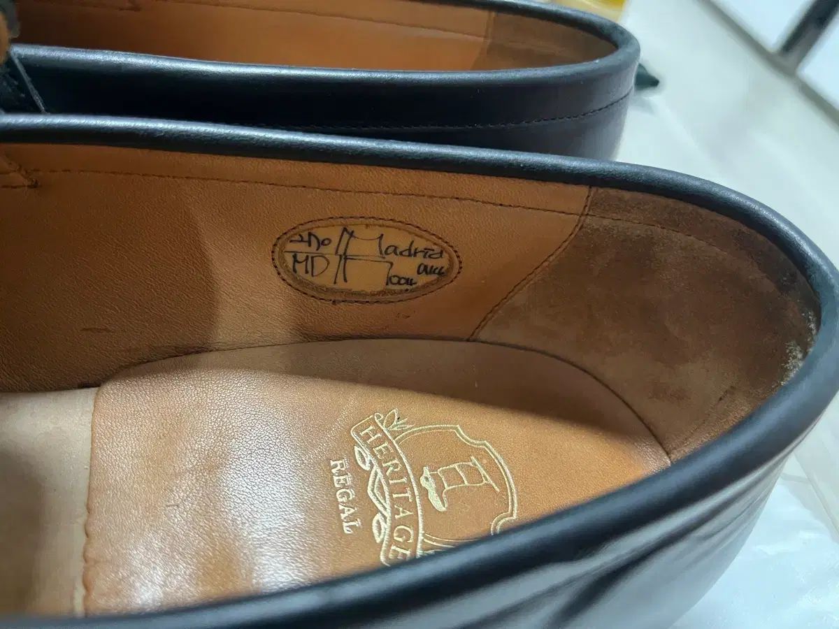 KUMKANG クムガンジェファ ヘリテイジ リーガル ブラック ペニーローファー 270