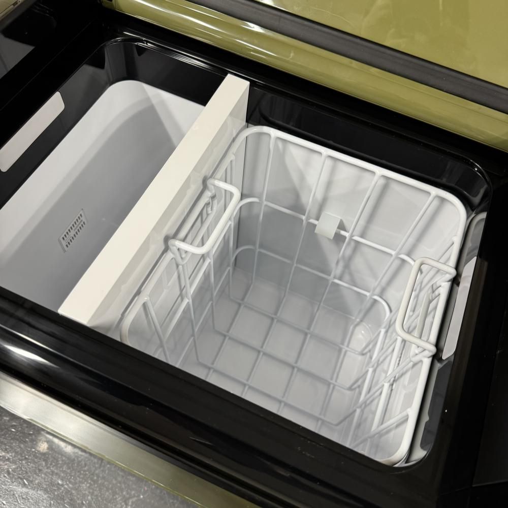 充電式保冷温庫 202